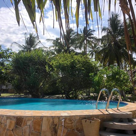 Emayani Beach Lodge Pangani Extérieur photo