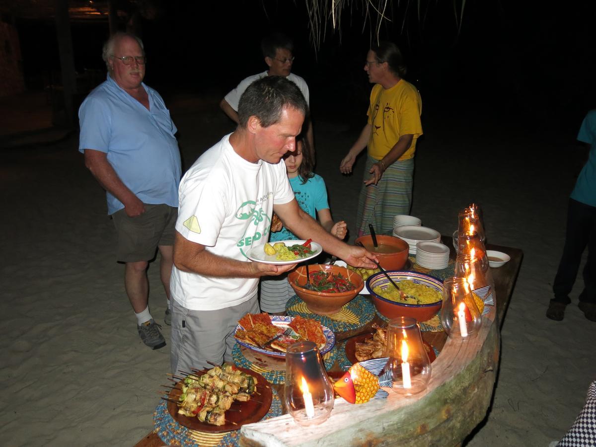 Emayani Beach Lodge Pangani Extérieur photo