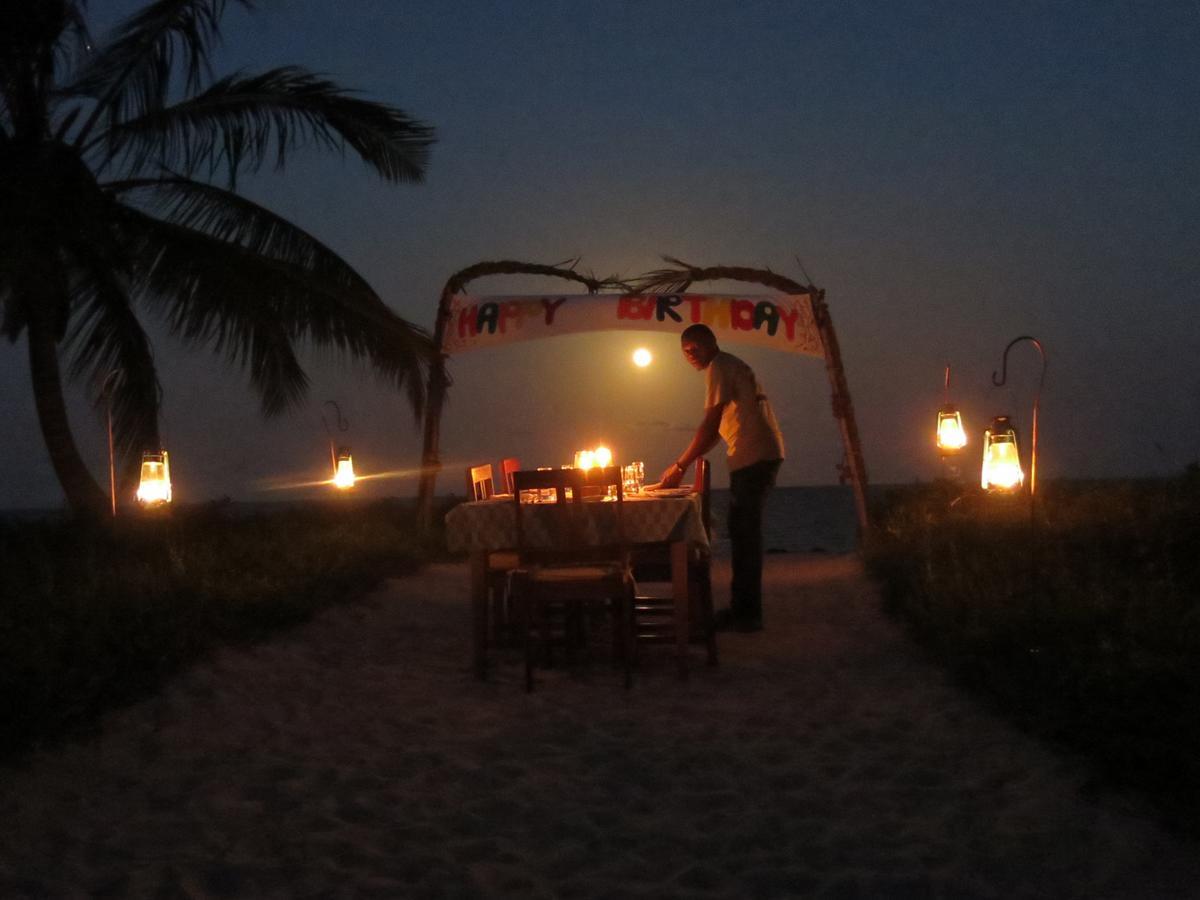 Emayani Beach Lodge Pangani Extérieur photo
